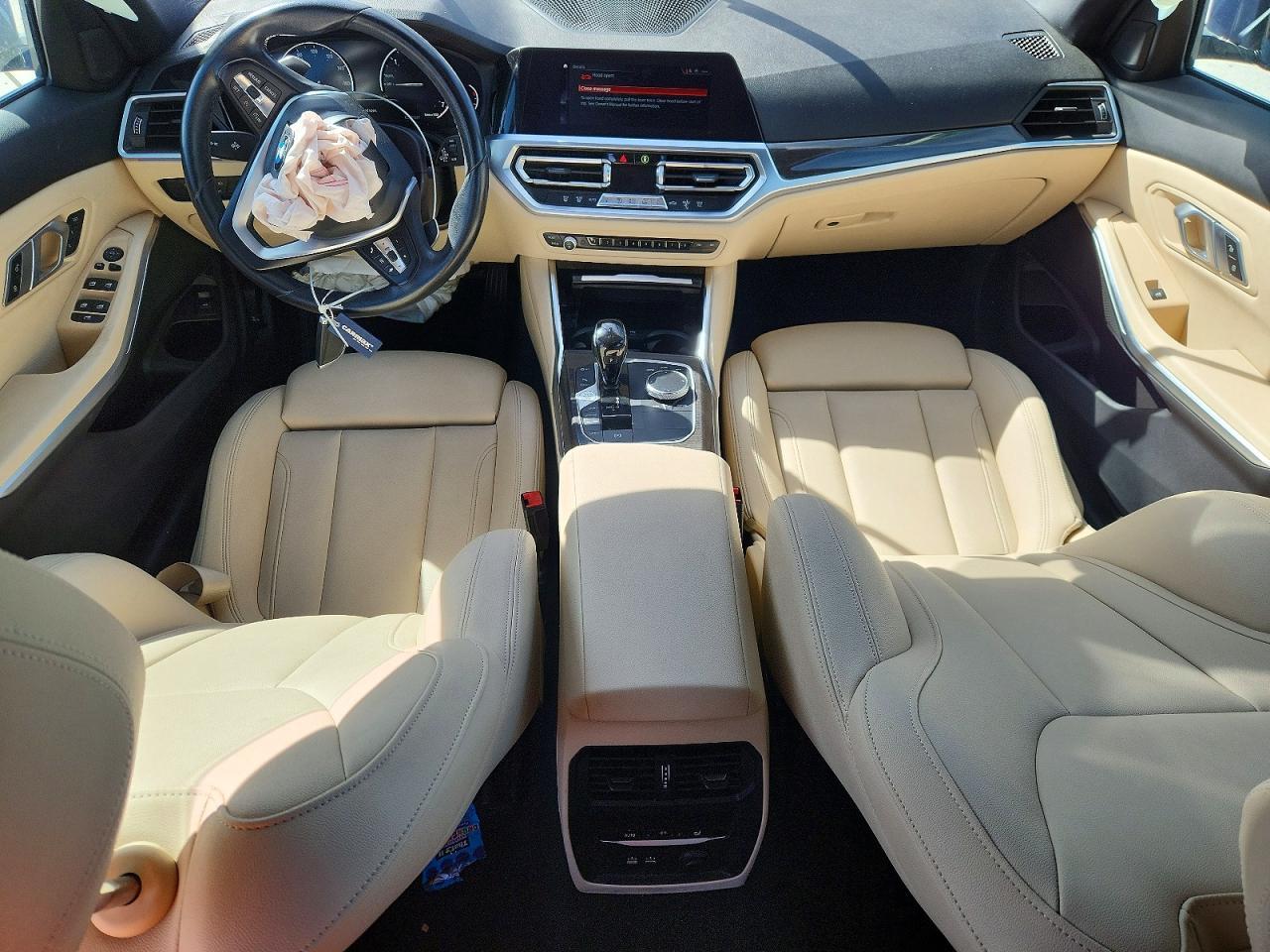 2020 BMW 330I - zdjęcie 8