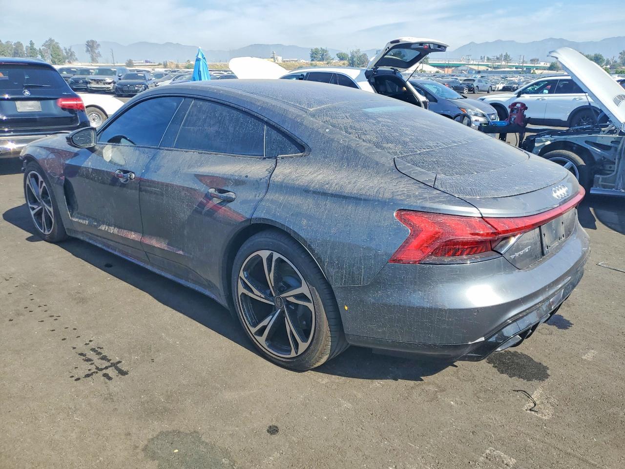2023 Audi E-Tron Gt Premium Plus - zdjęcie 2