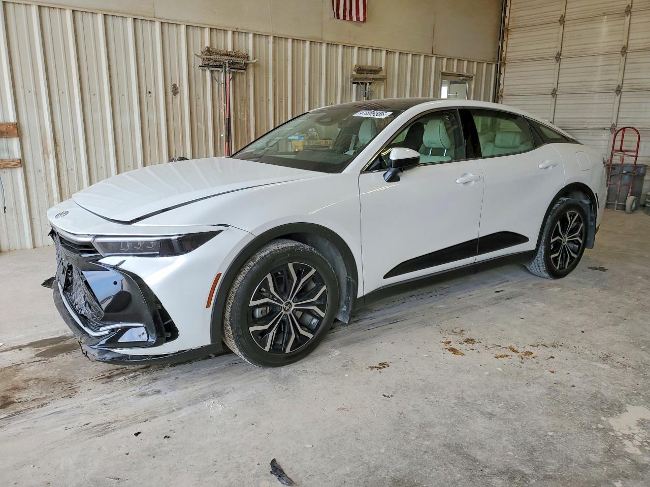 2024 Toyota Crown Limited - zdjęcie główne