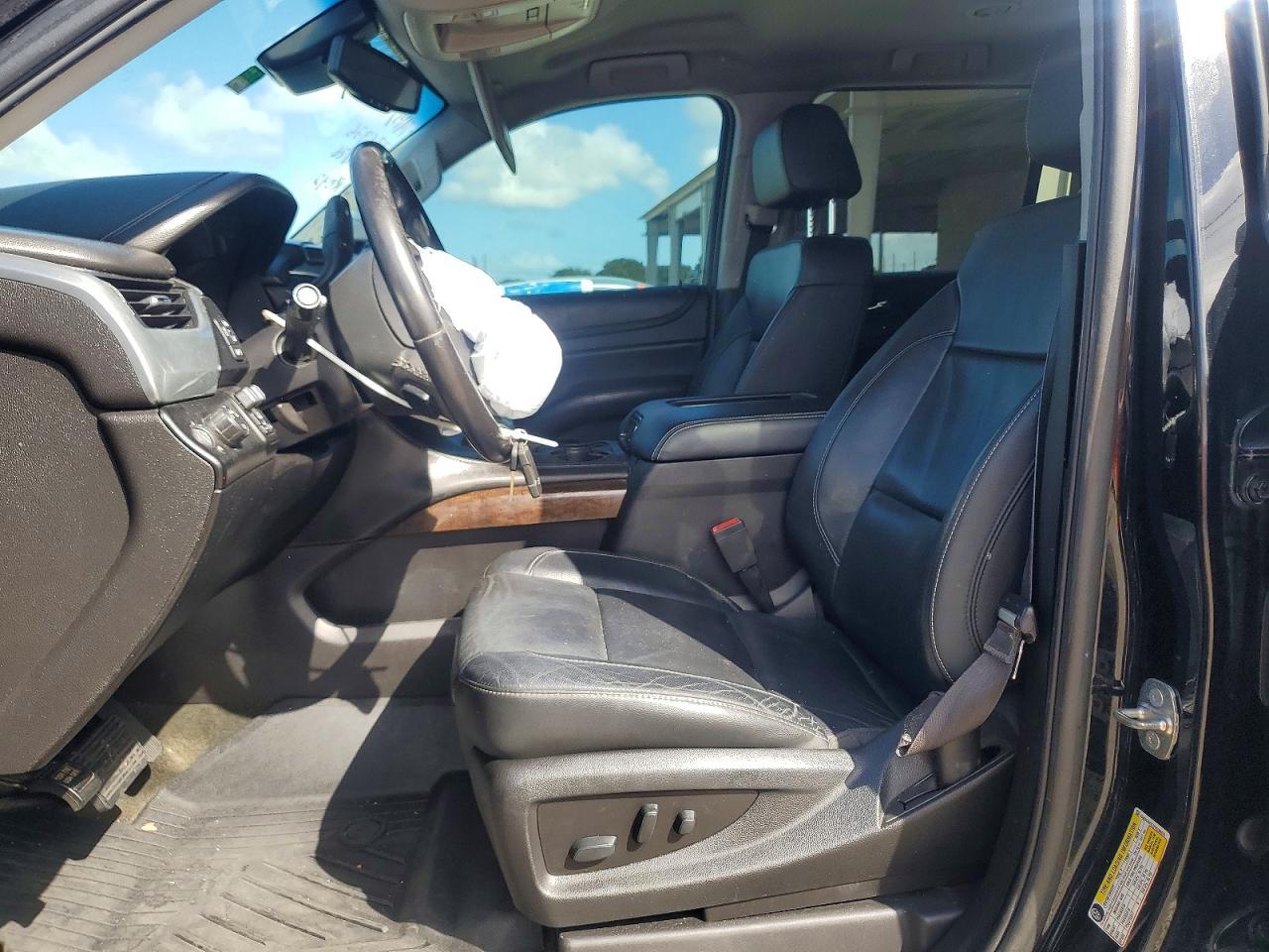 2015 Chevrolet Tahoe C1500 Ls - zdjęcie 7