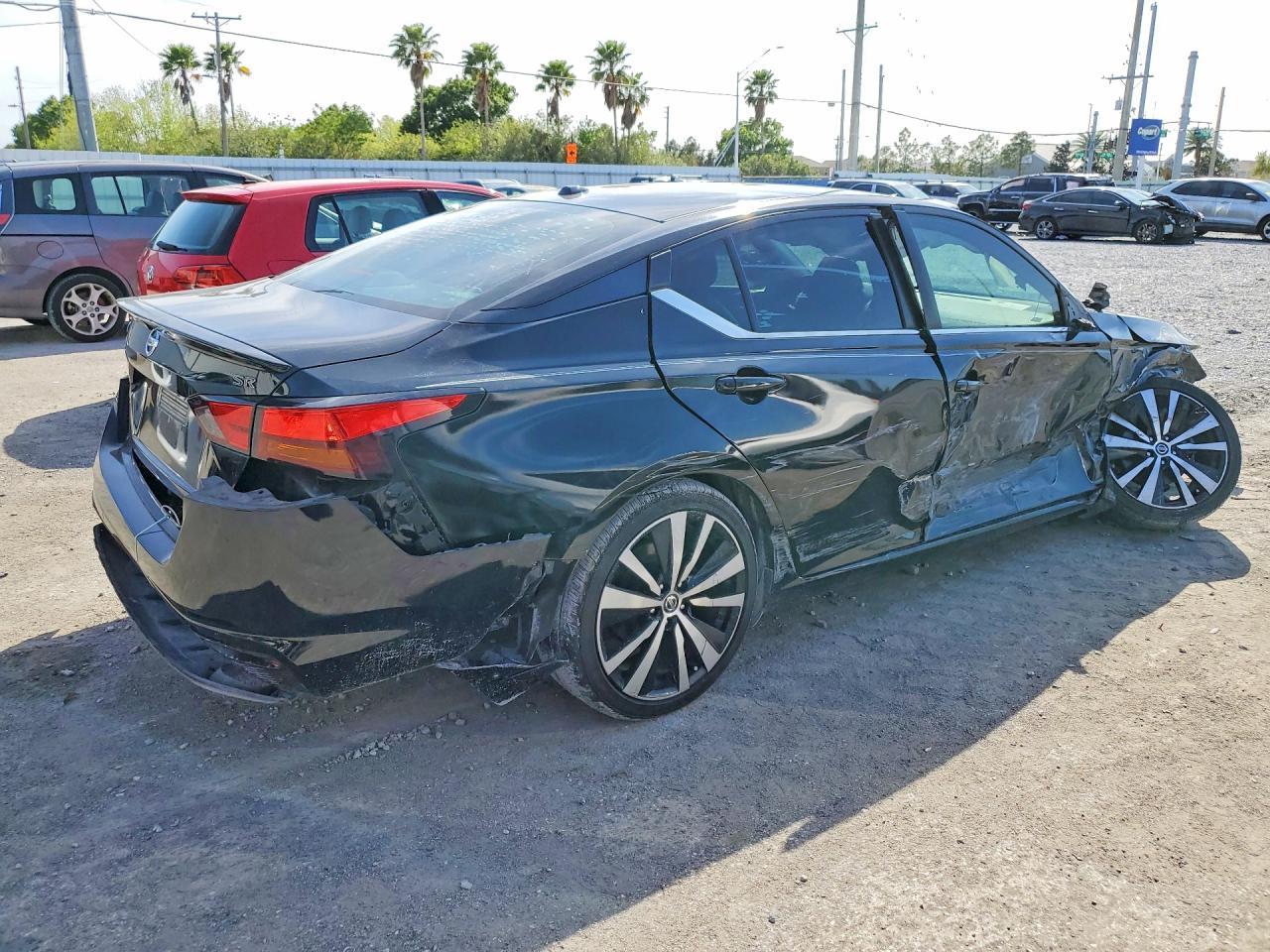 2020 Nissan Altima 2.5 Sr - zdjęcie 3