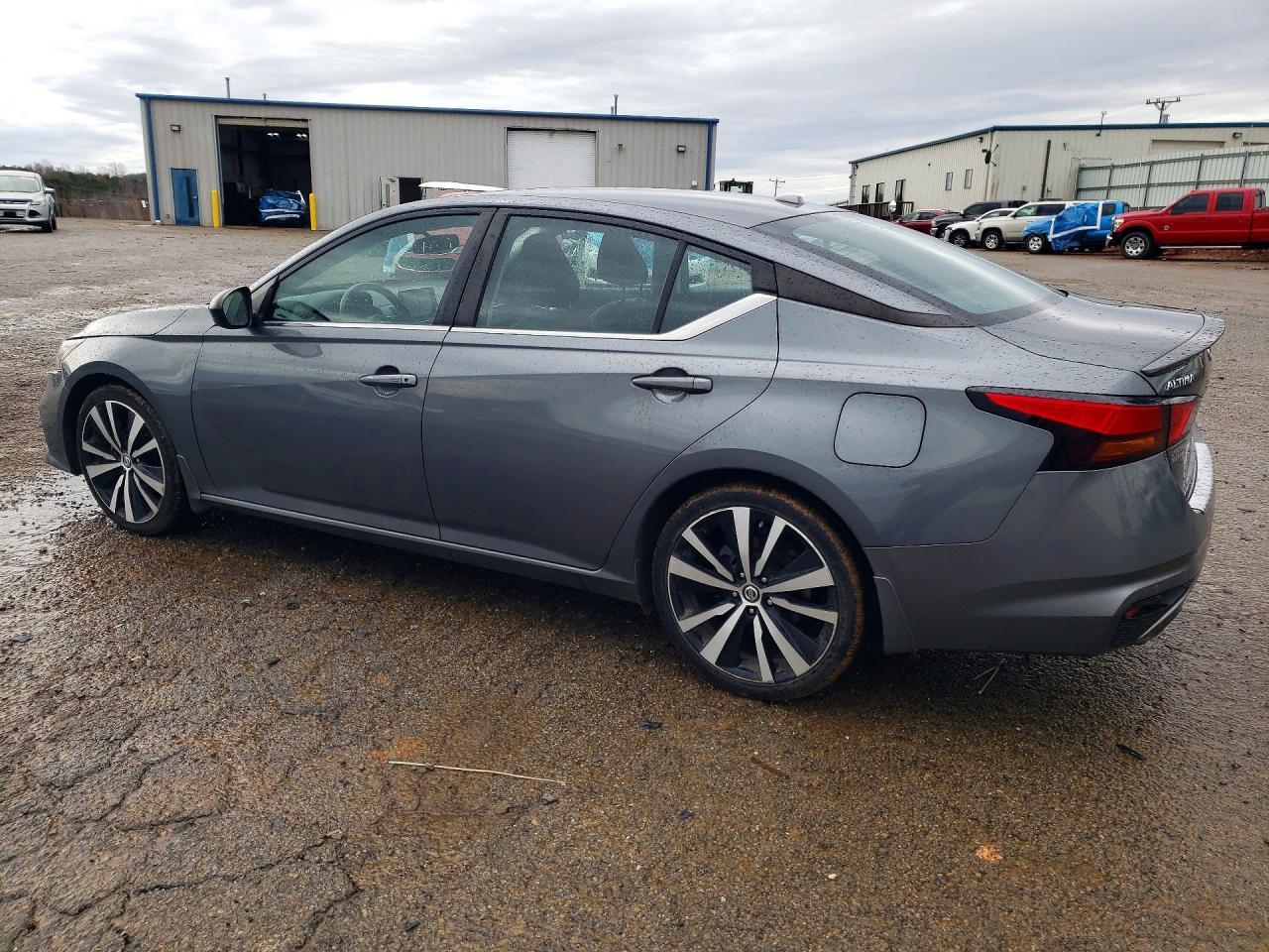 2020 Nissan Altima 2.5 Sr - zdjęcie 2