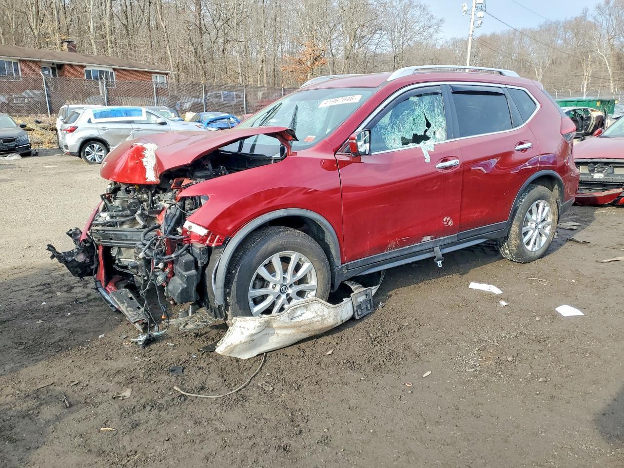 2018 Nissan Rogue Sv - zdjęcie główne