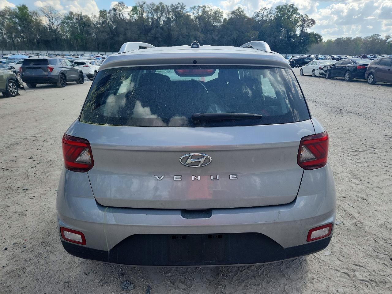 2024 Hyundai Venue Sel - zdjęcie 6