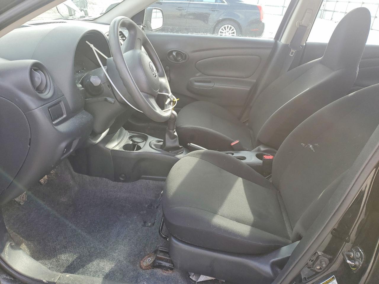 2014 Nissan Versa 1.6 S - zdjęcie 7