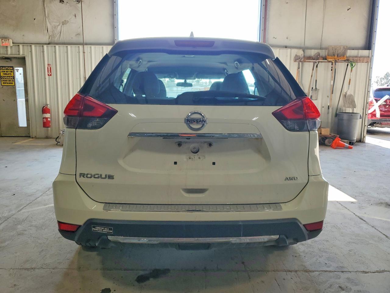 2017 Nissan Rogue S - zdjęcie 6