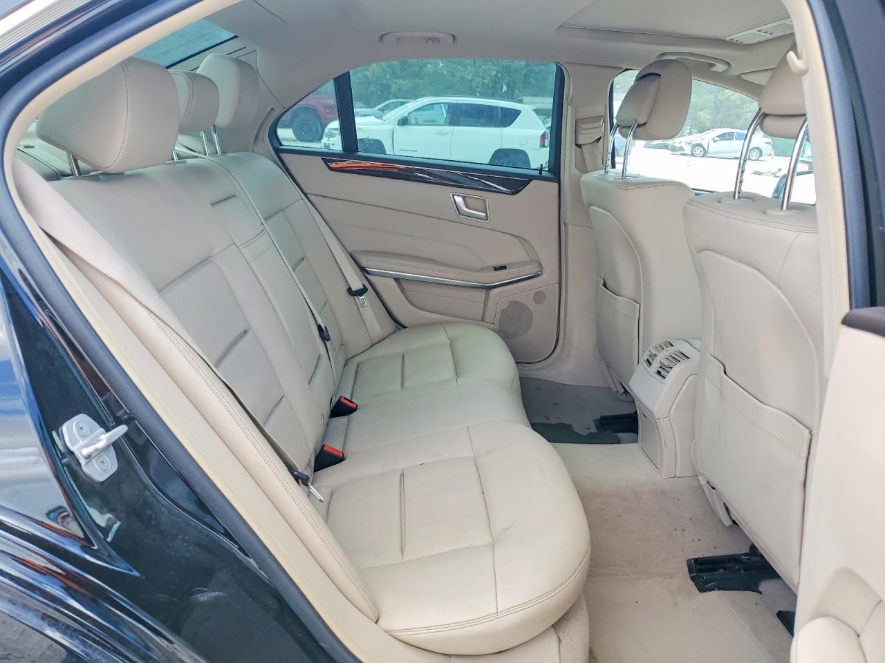 2014 Mercedes-Benz E 350 - zdjęcie 10