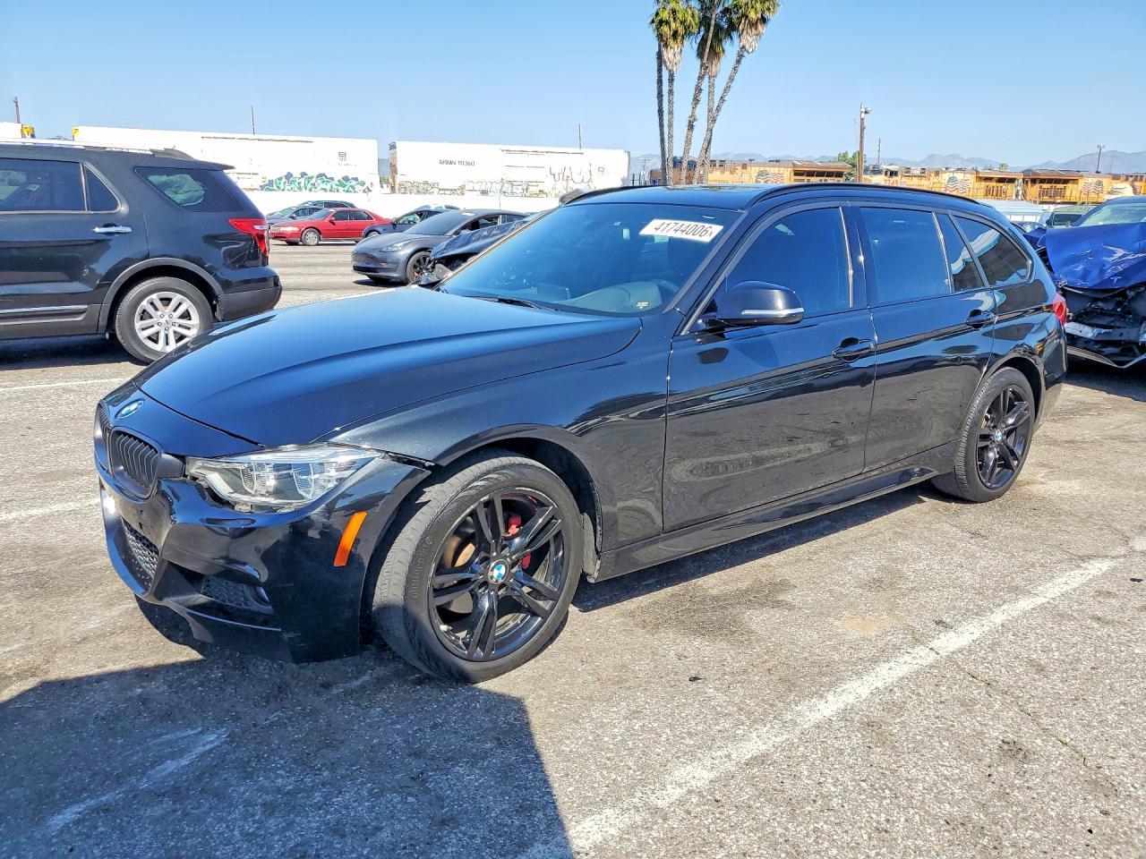 2017 BMW 330 Xi - zdjęcie główne