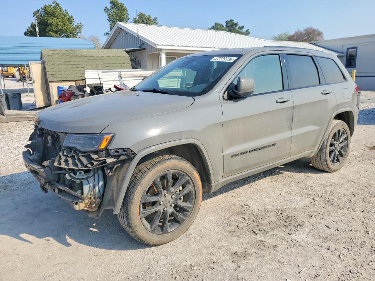2022 Jeep Grand Cherokee Laredo E - zdjęcie główne