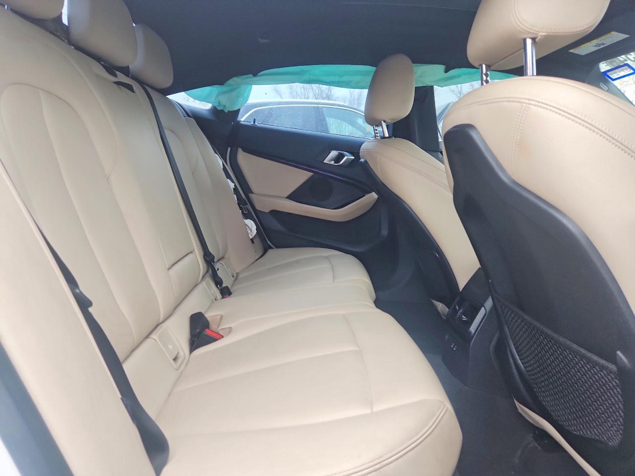 2020 BMW 228Xi - zdjęcie 10