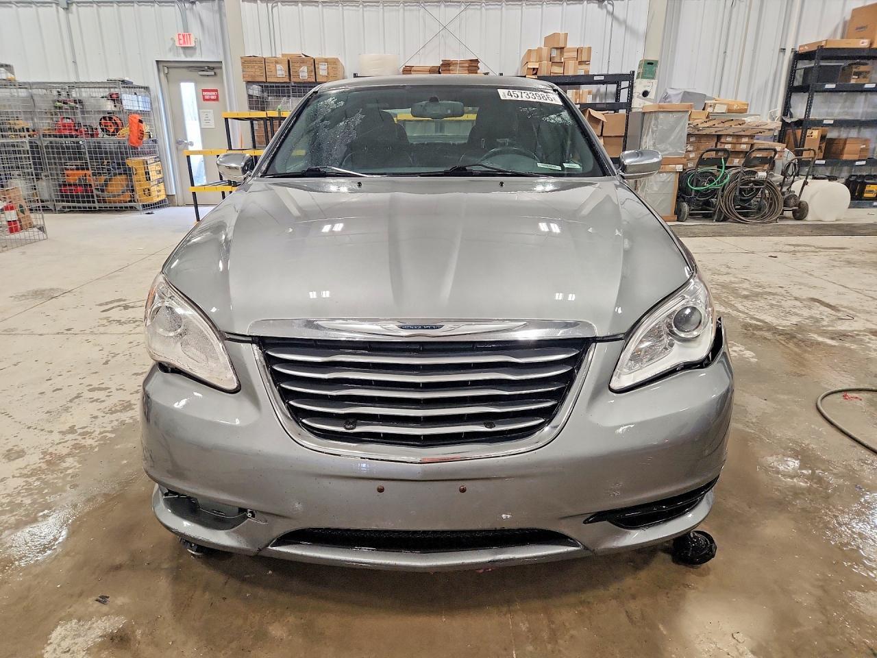 2013 Chrysler 200 Limited - zdjęcie 5