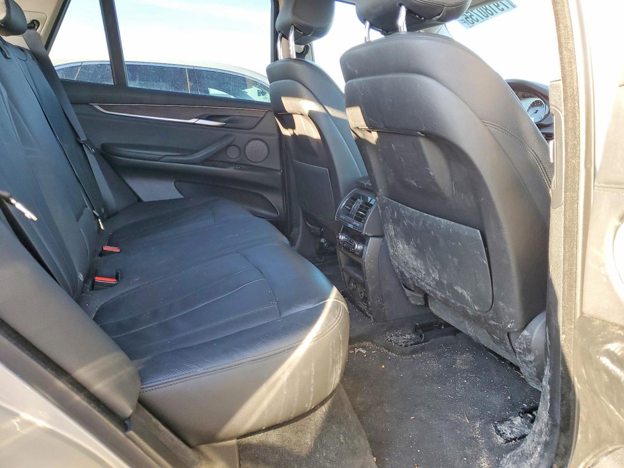 2016 BMW X5 xDrive35I - zdjęcie 10