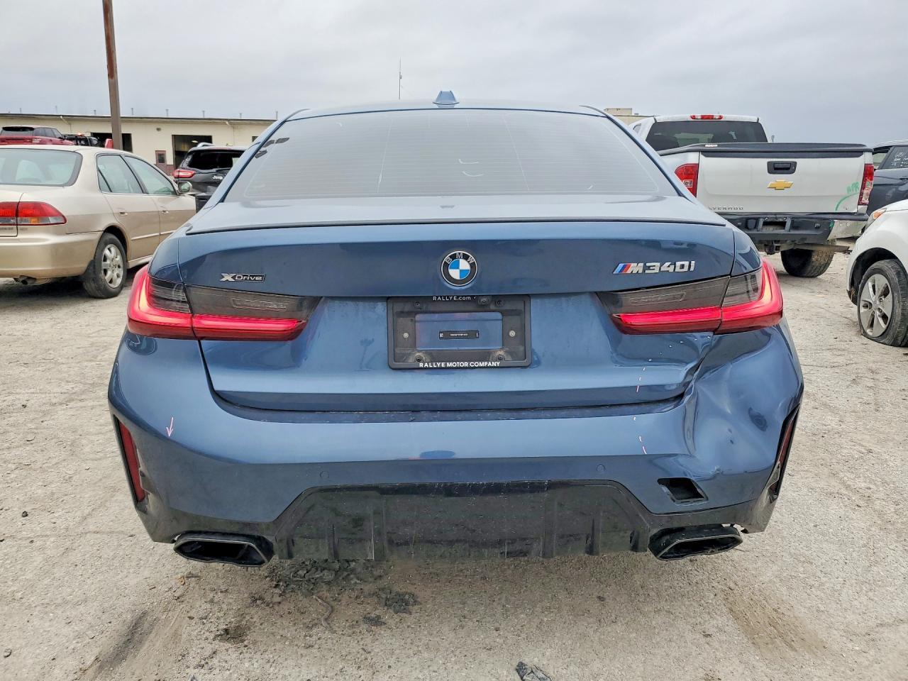 2025 BMW M340Xi - zdjęcie 6