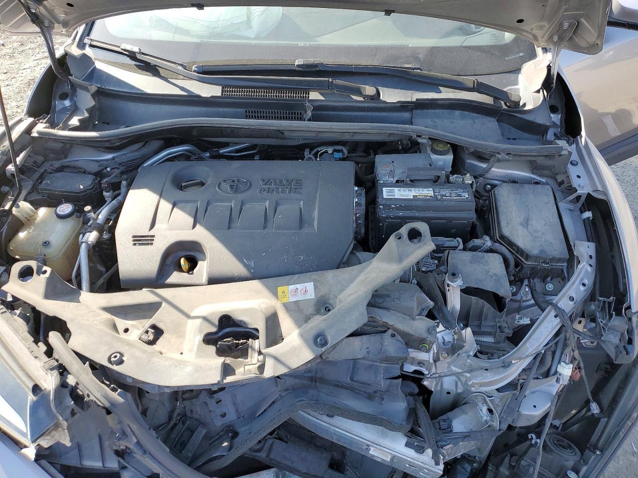 2018 Toyota C-Hr Xle - zdjęcie 11