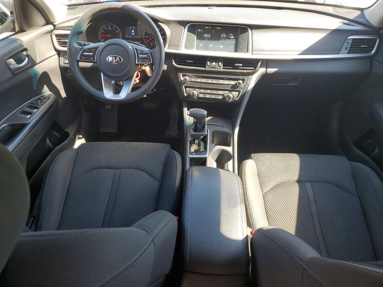 2020 Kia Optima Lx - zdjęcie 8