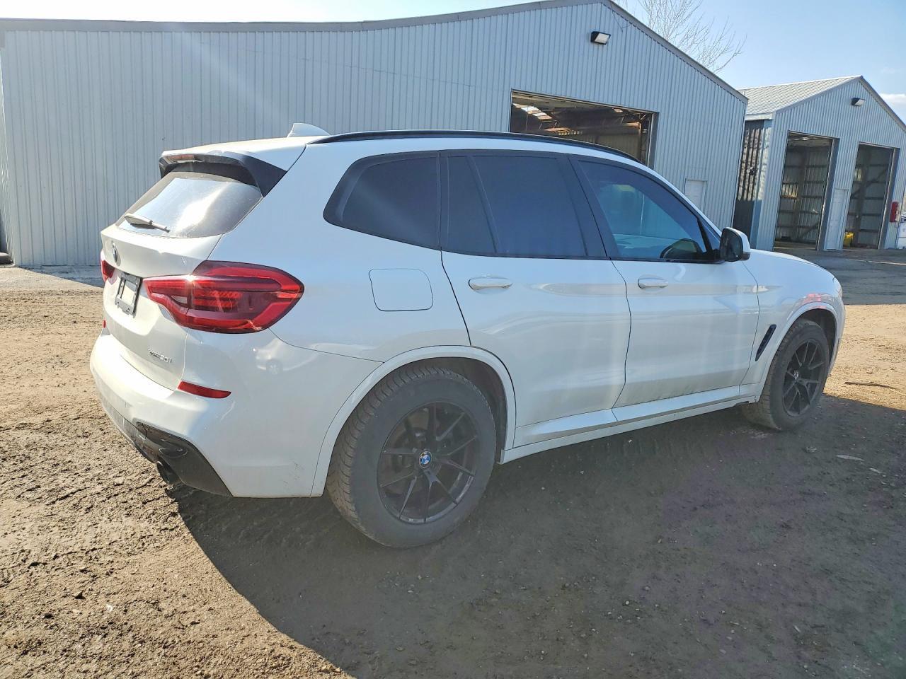 2021 BMW X3 xDrive30I - zdjęcie 3