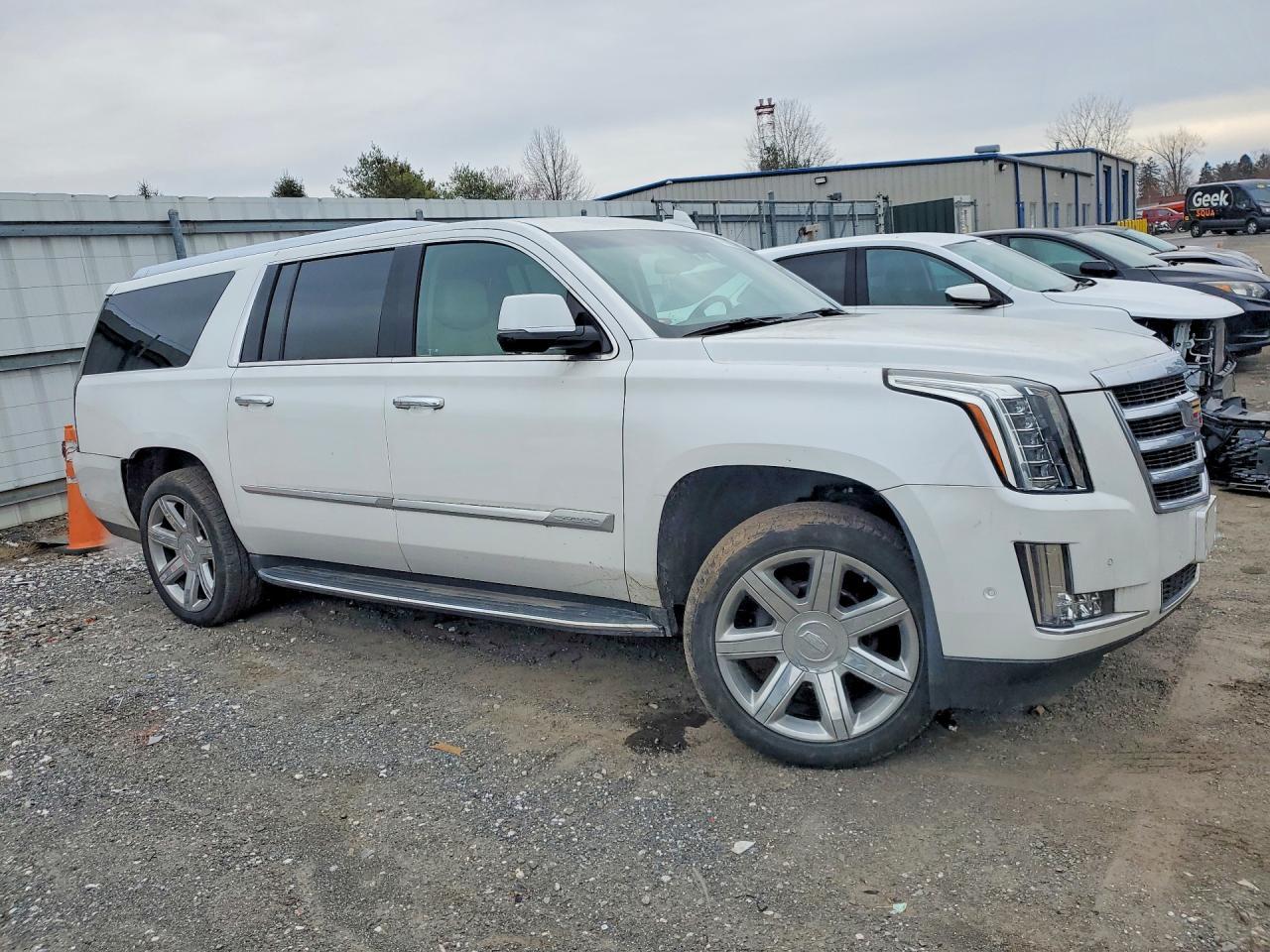 2020 Cadillac Escalade Esv Luxury - zdjęcie 4