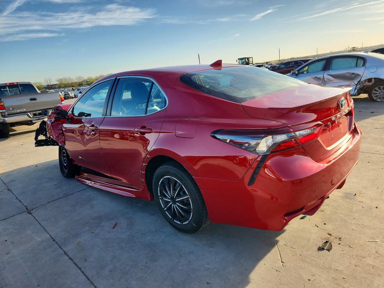 2021 Toyota Camry Se - zdjęcie 2