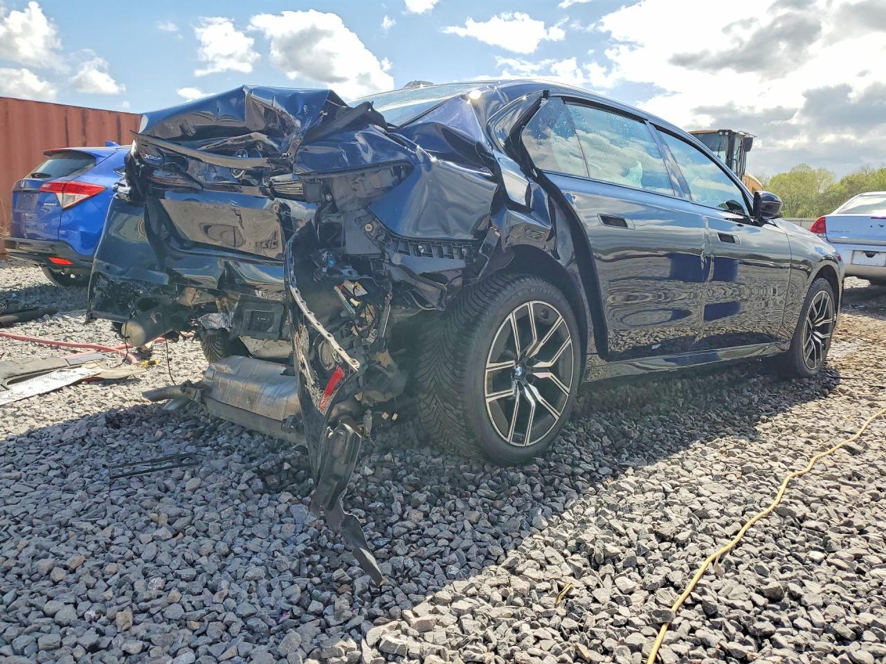 2024 BMW 760 Xi - zdjęcie 3