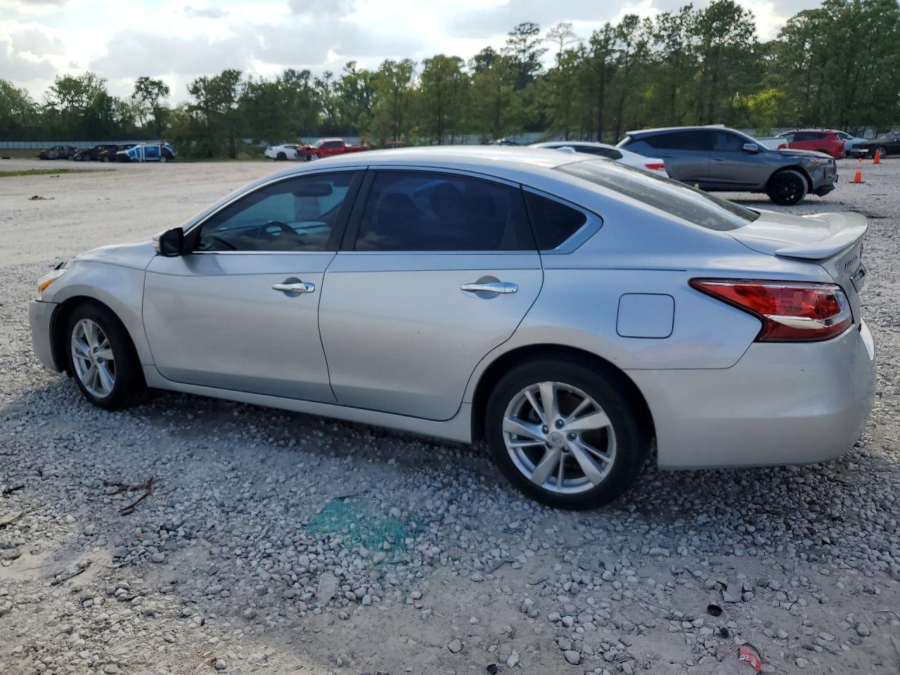 2013 Nissan Altima 2.5 - zdjęcie 2