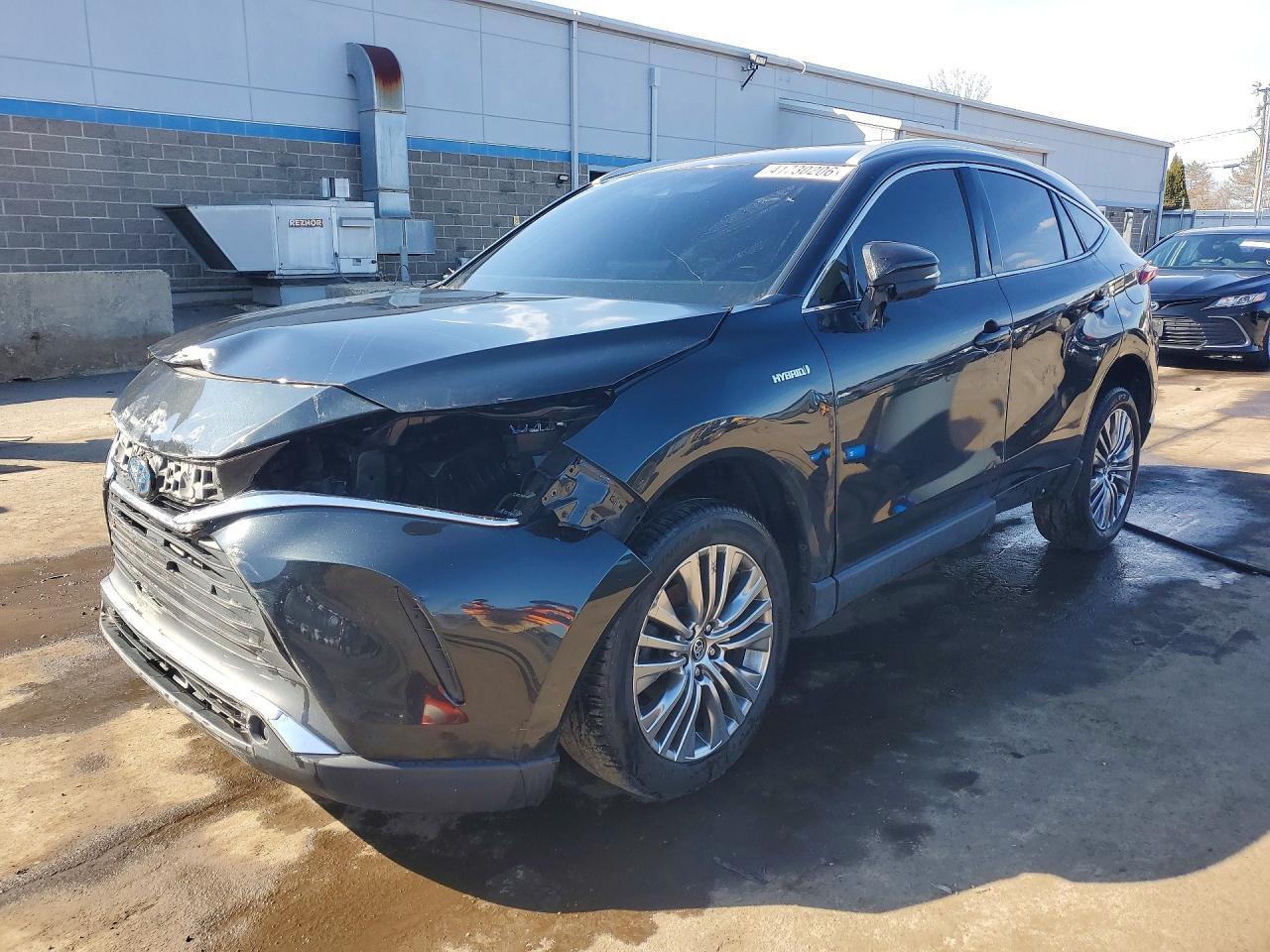 2021 Toyota Venza Xle - zdjęcie główne