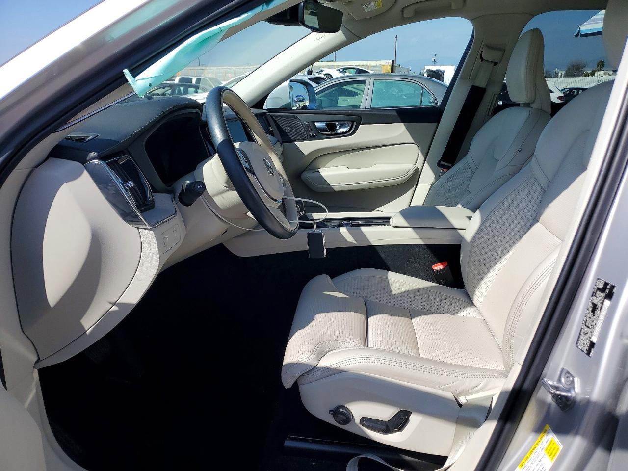 2021 Volvo Xc60 T5 Inscription - zdjęcie 7