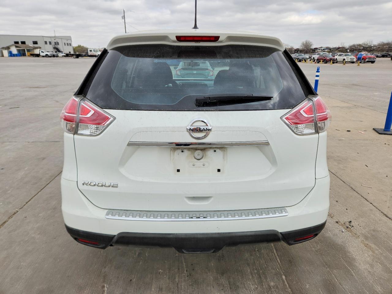 2015 Nissan Rogue S - zdjęcie 6