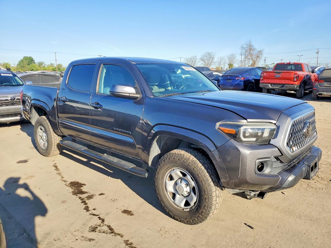 2019 Toyota Tacoma Sr5 - zdjęcie 4