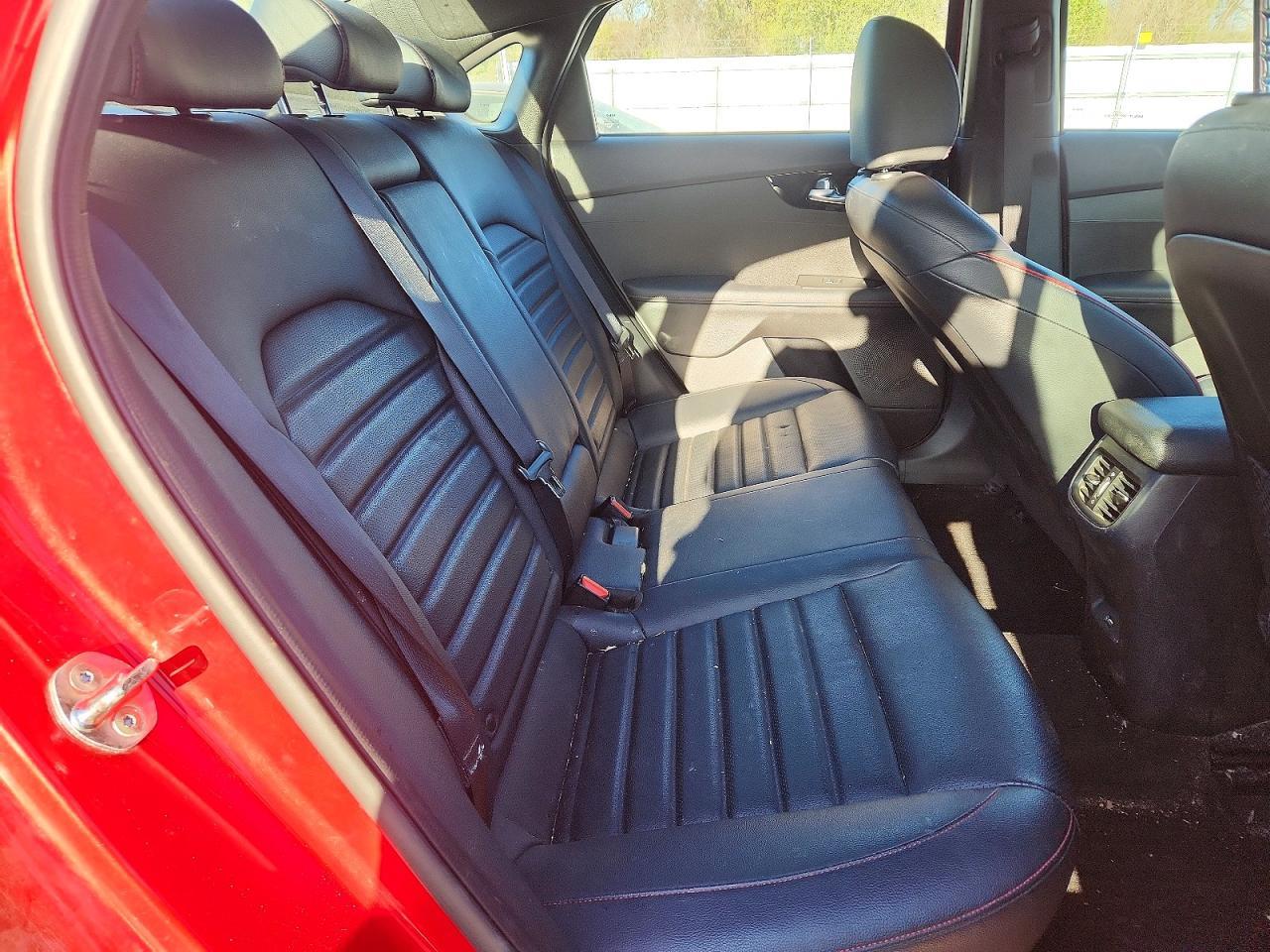 2023 Kia Forte Gt - zdjęcie 10