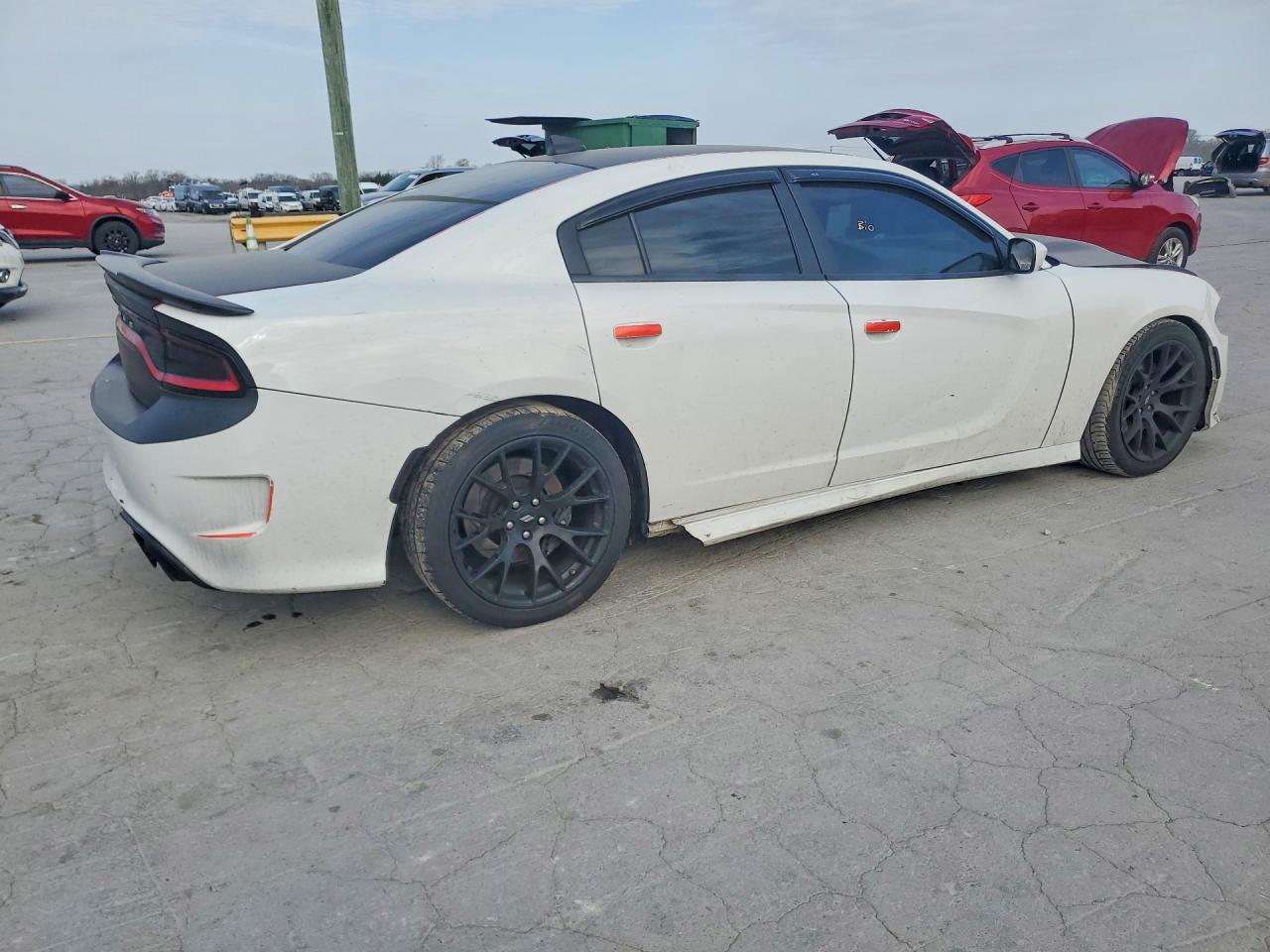 2019 Dodge Charger Scat Pack - zdjęcie 3