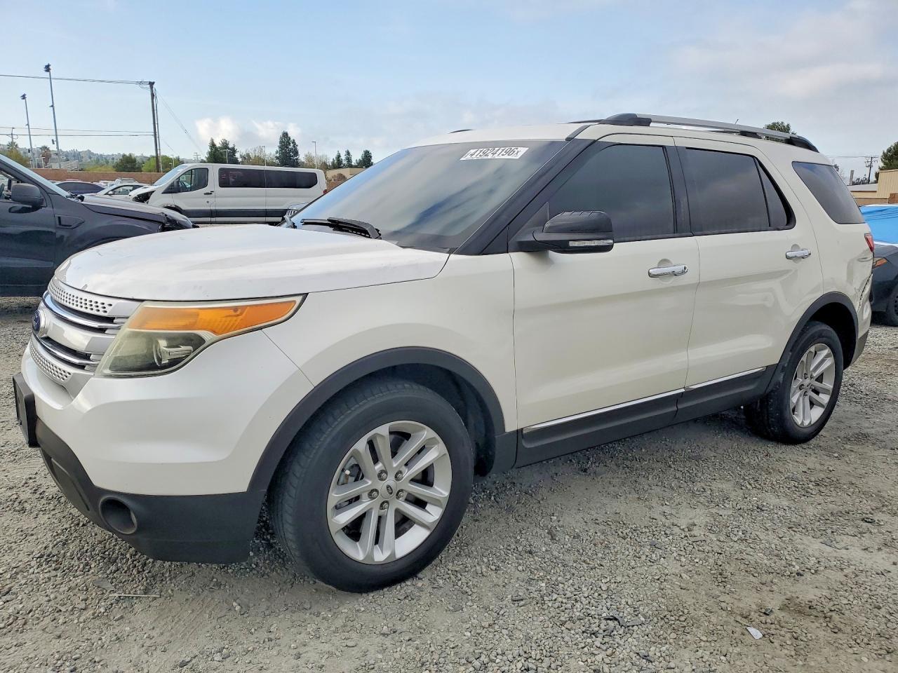 2013 Ford Explorer Xlt - zdjęcie główne