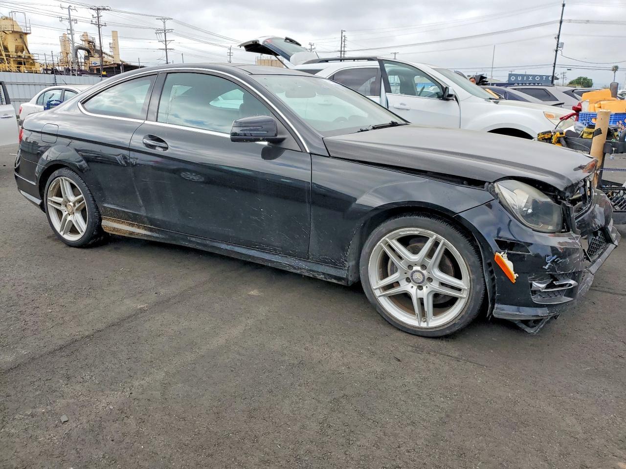 2015 Mercedes-Benz C 250 - zdjęcie 4