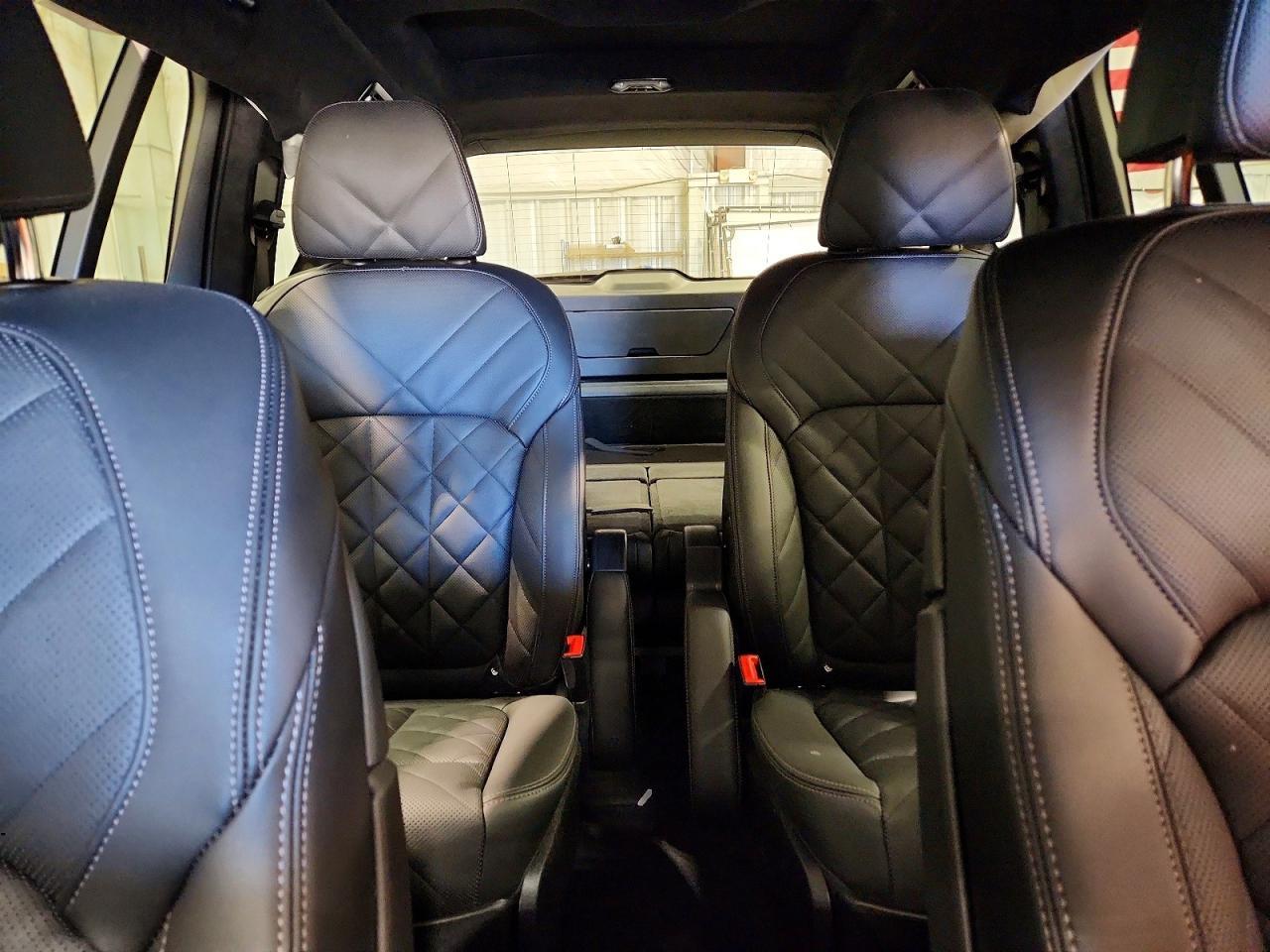 2025 BMW X7 xDrive40I - zdjęcie 10