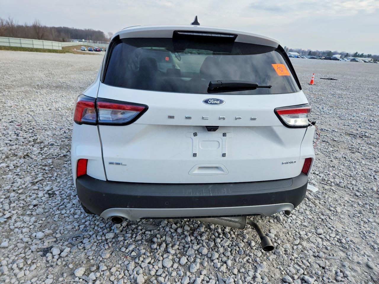 2022 Ford Escape Sel - zdjęcie 6