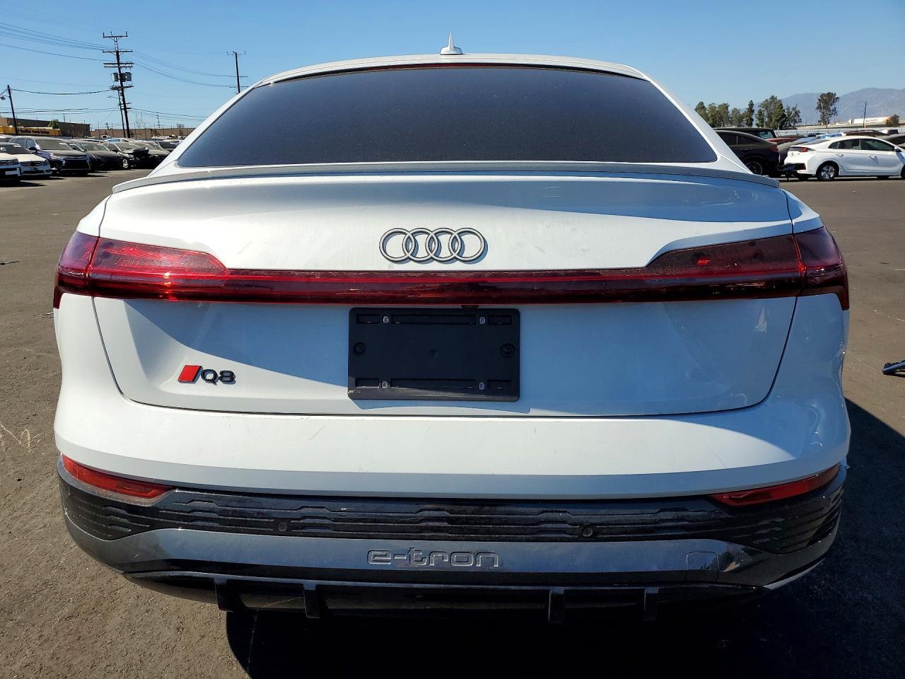 2024 Audi Q8 E-Tron Sportback Premium Plus - zdjęcie 6