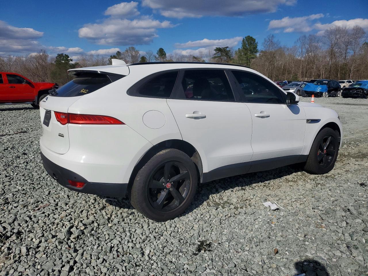 2018 Jaguar F-Pace Premium - zdjęcie 3