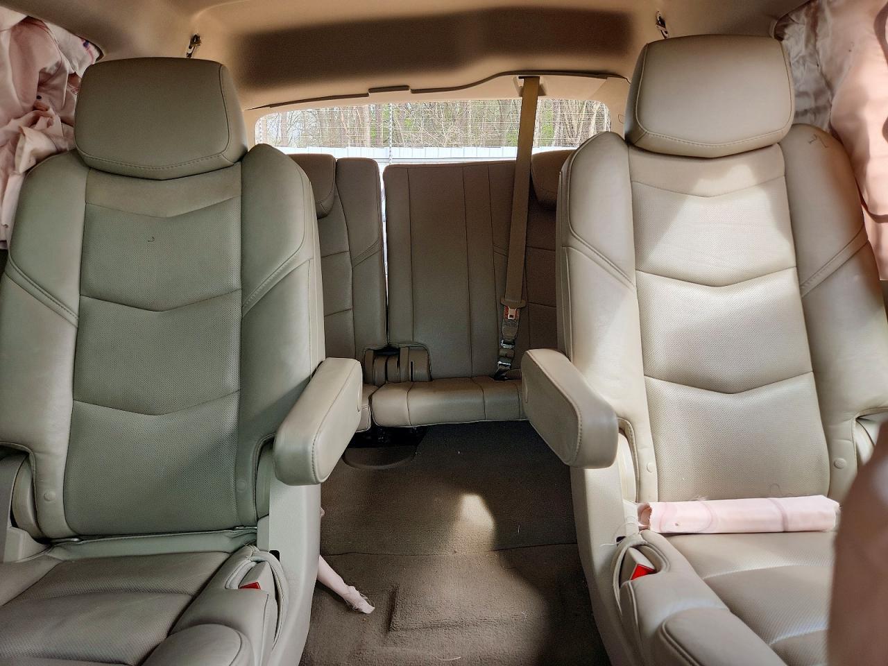 2016 Cadillac Escalade Premium - zdjęcie 10