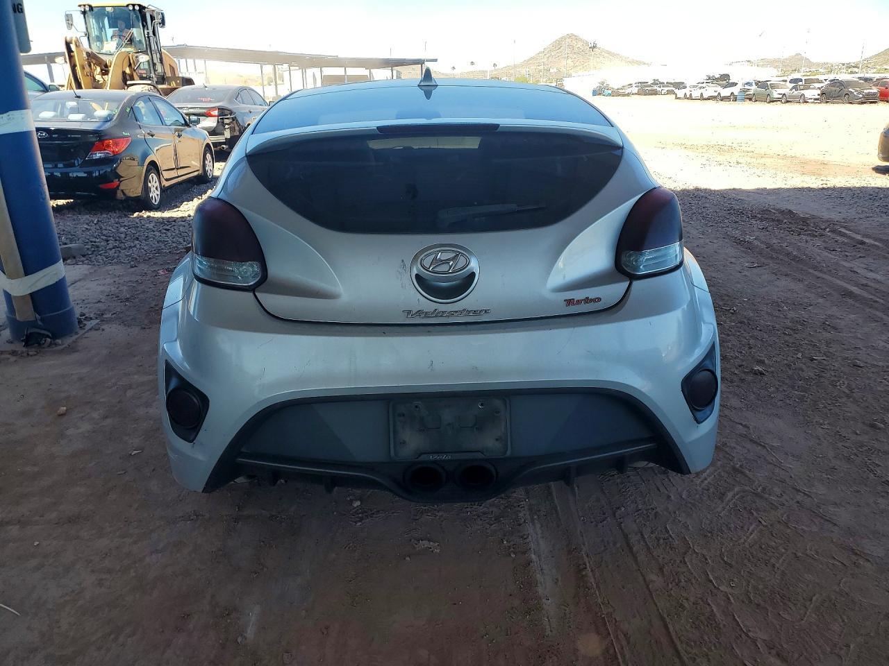 2013 Hyundai Veloster Turbo - zdjęcie 6