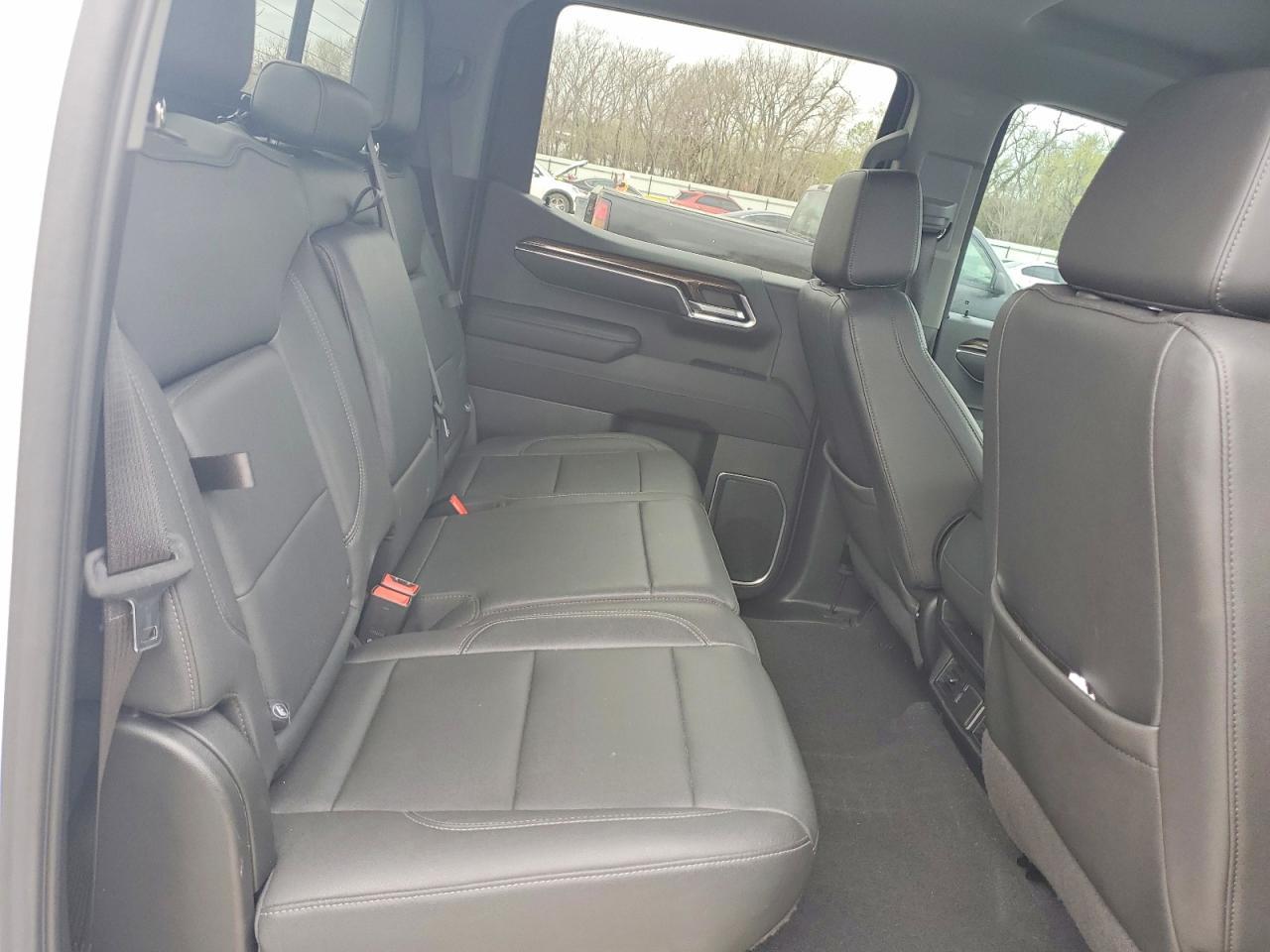 2023 Chevrolet Silverado K1500 Lt - zdjęcie 10