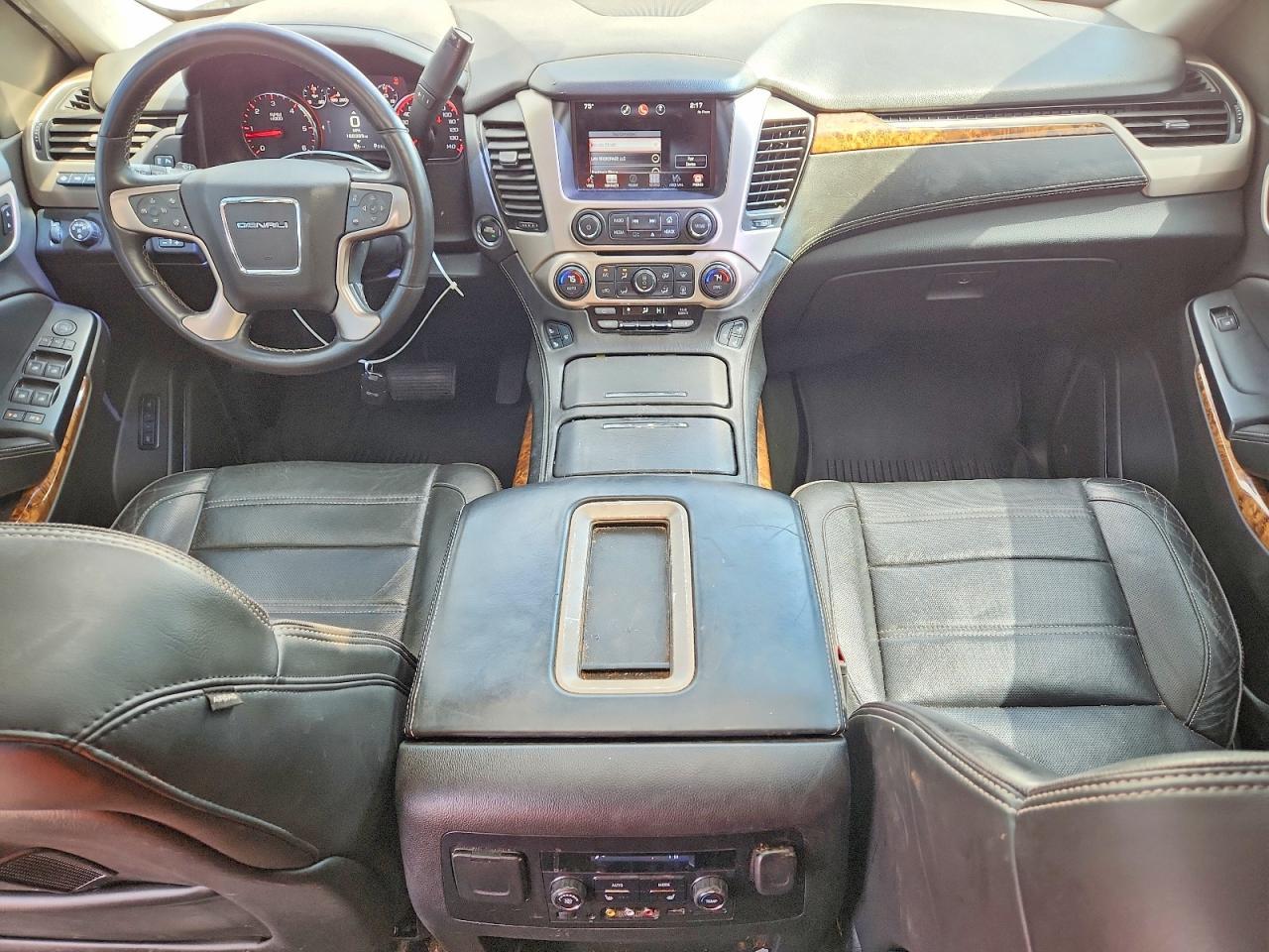 2015 GMC Yukon Denali - zdjęcie 8