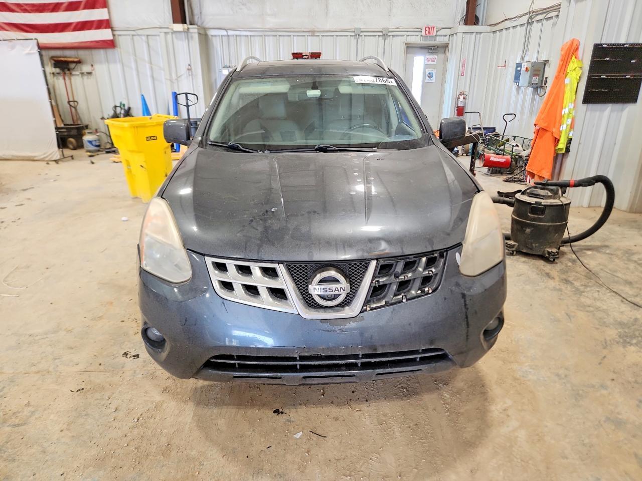 2013 Nissan Rogue S - zdjęcie 5