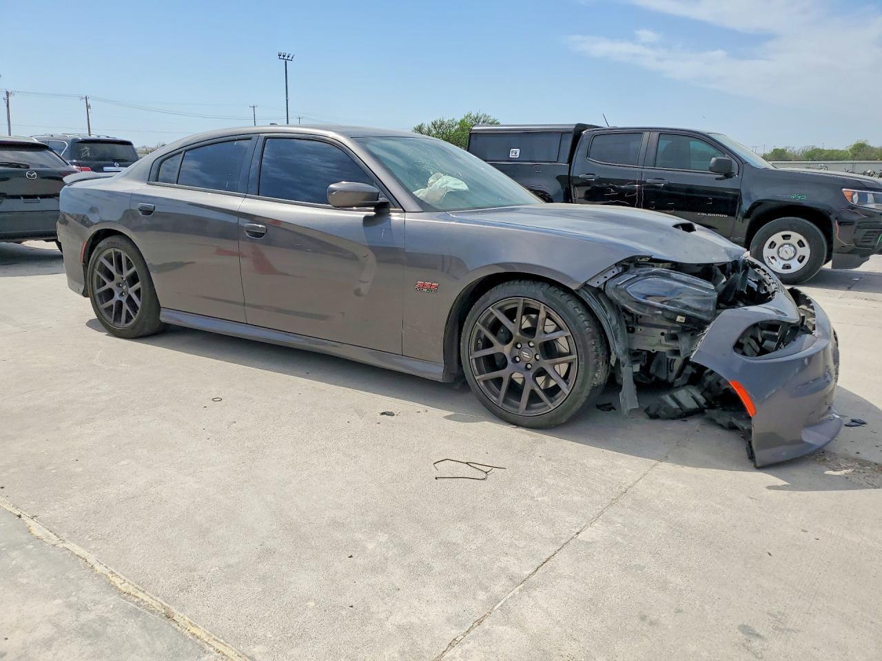 2019 Dodge Charger Scat Pack - zdjęcie 4