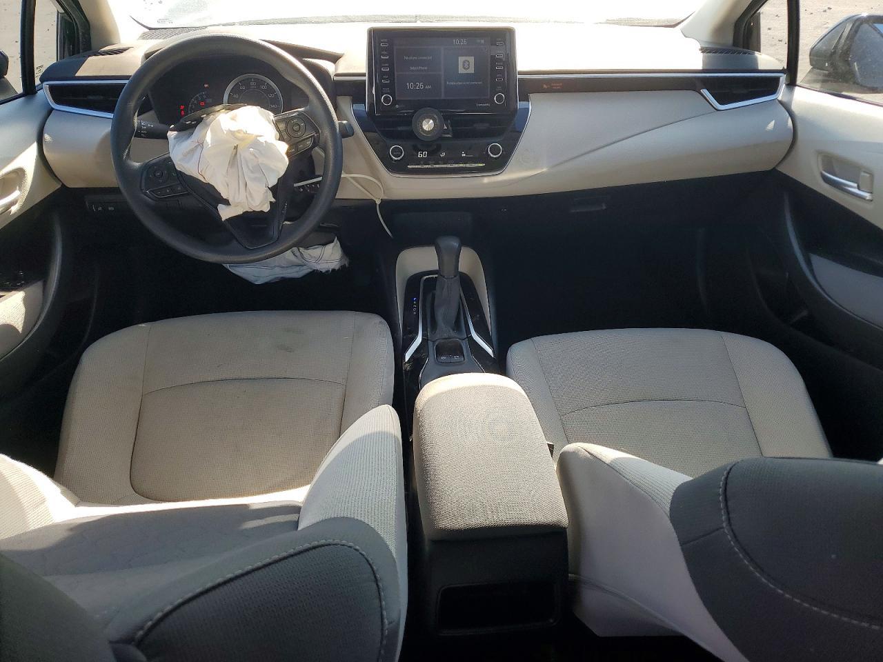 2021 Toyota Corolla Le - zdjęcie 8