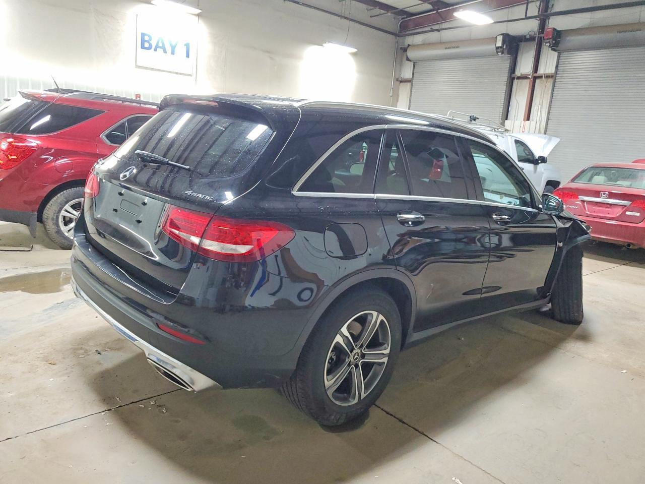 2018 Mercedes-Benz Glc 300 4Matic - zdjęcie 3