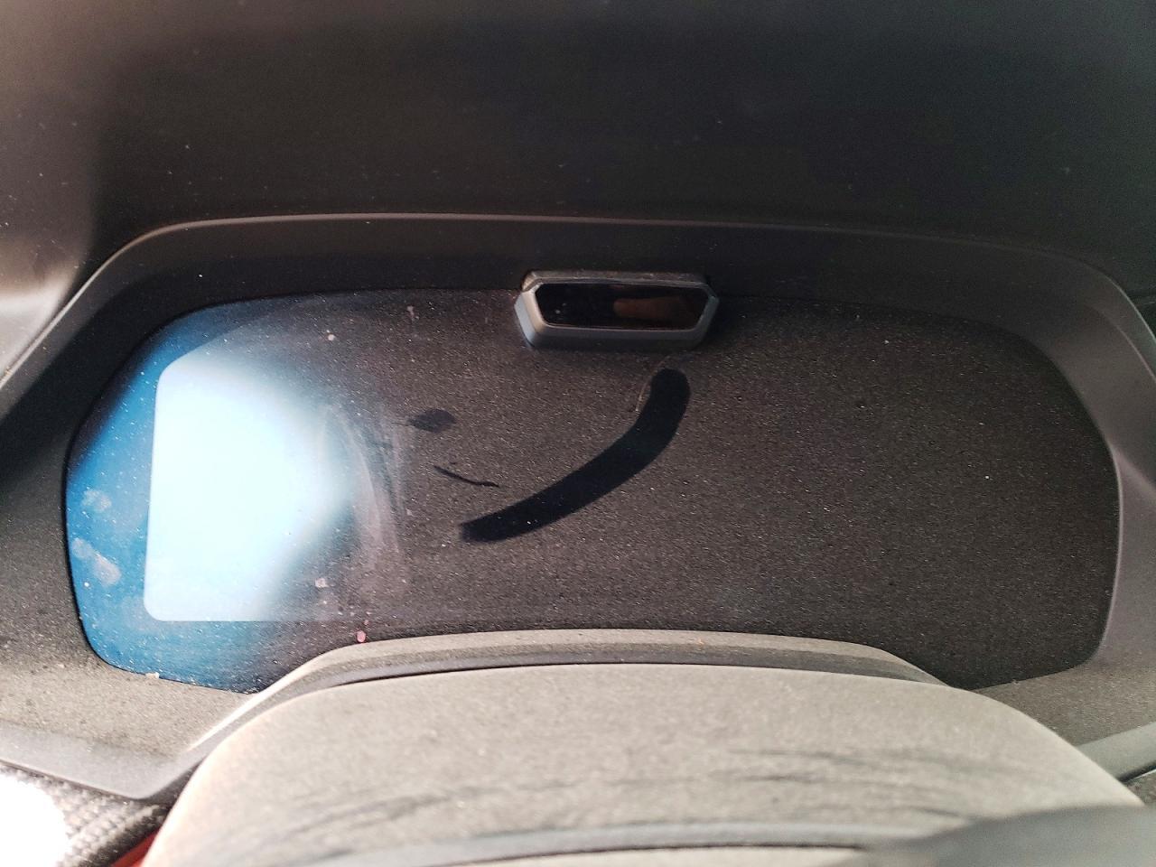 2021 BMW X6 M - zdjęcie 9