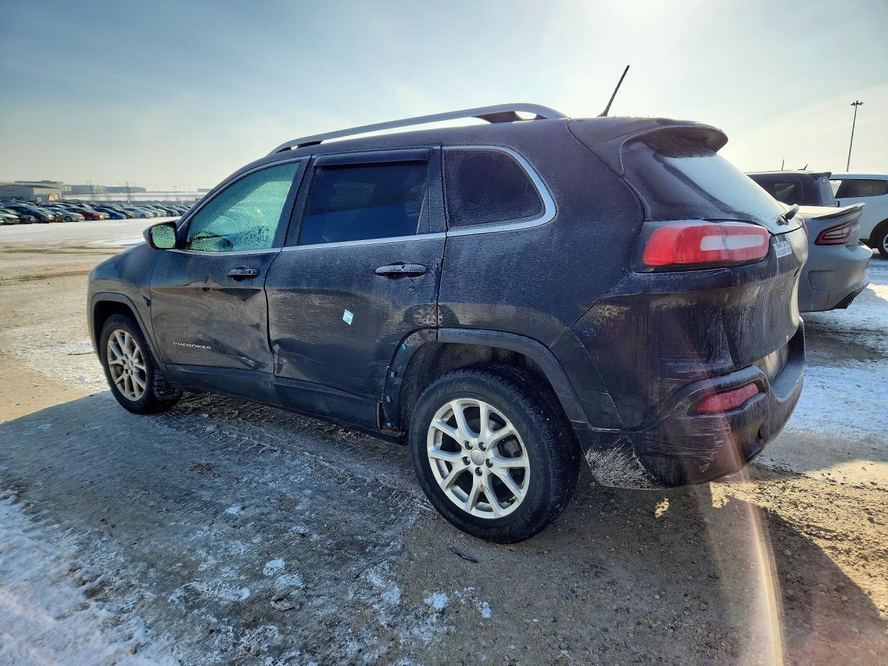 2015 Jeep Cherokee North 4Dr 2 - zdjęcie 2