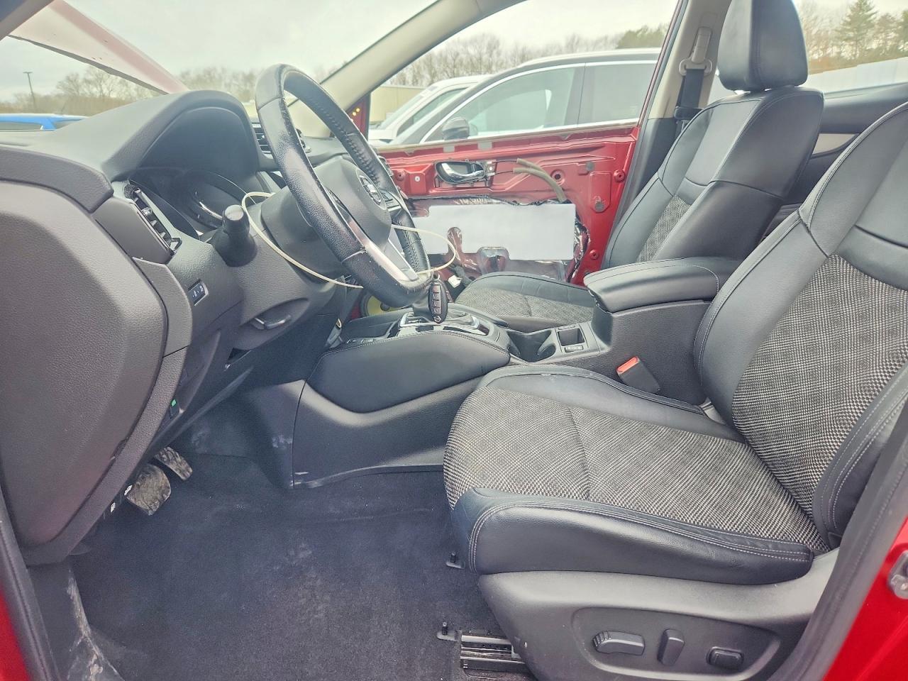 2020 Nissan Rogue Sport Sv - zdjęcie 7