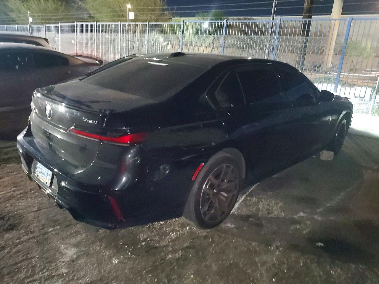 2024 BMW 740 I - zdjęcie 3