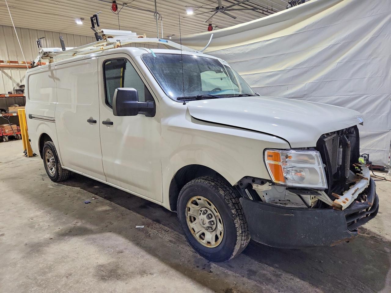 2019 Nissan Nv 2500 Hd Sv - zdjęcie 4