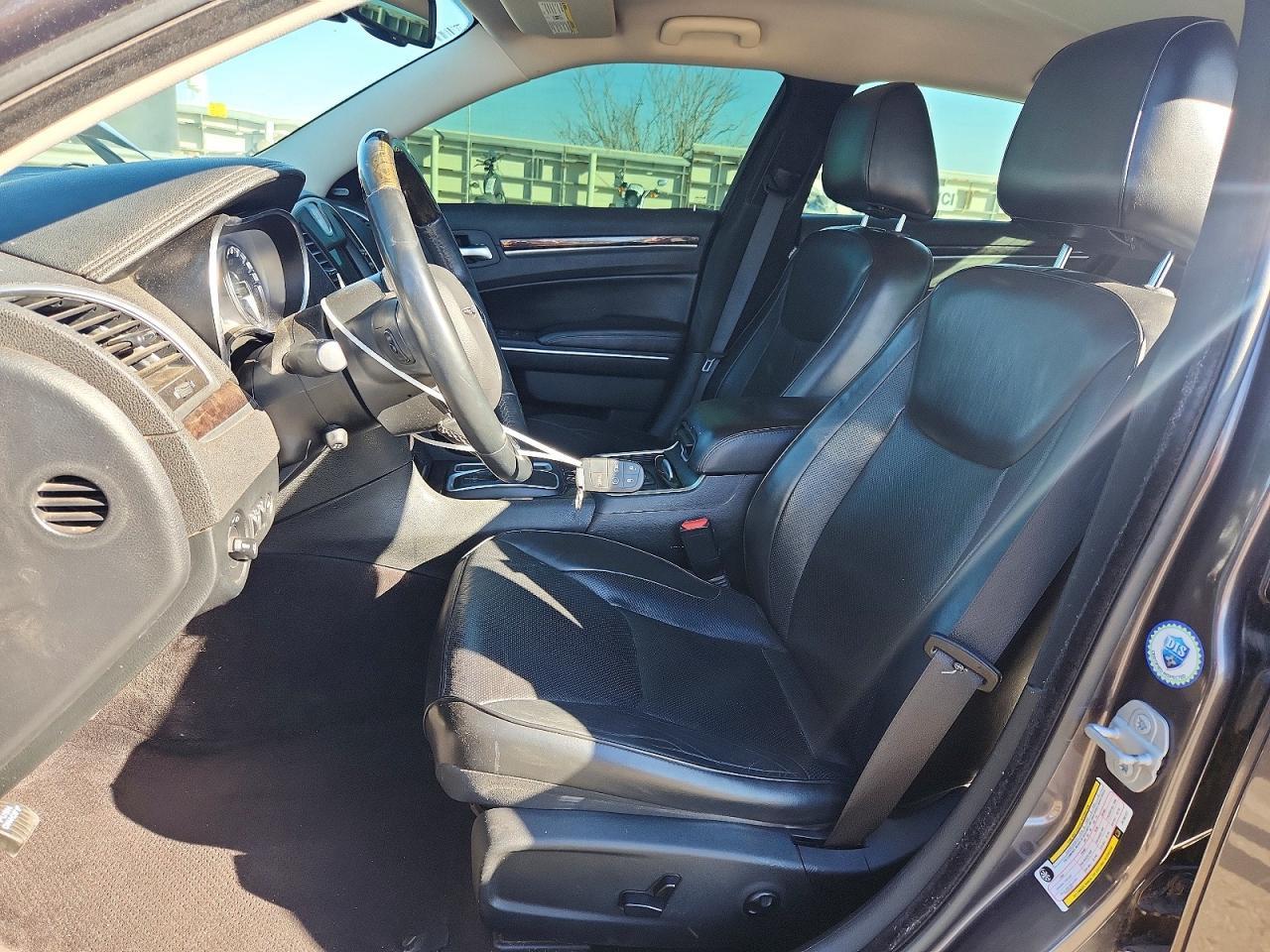 2018 Chrysler 300 Limited - zdjęcie 7